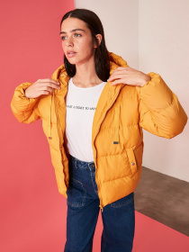 Пуховик Trendyol модель TWOAW21MO0022/Hardal Фото