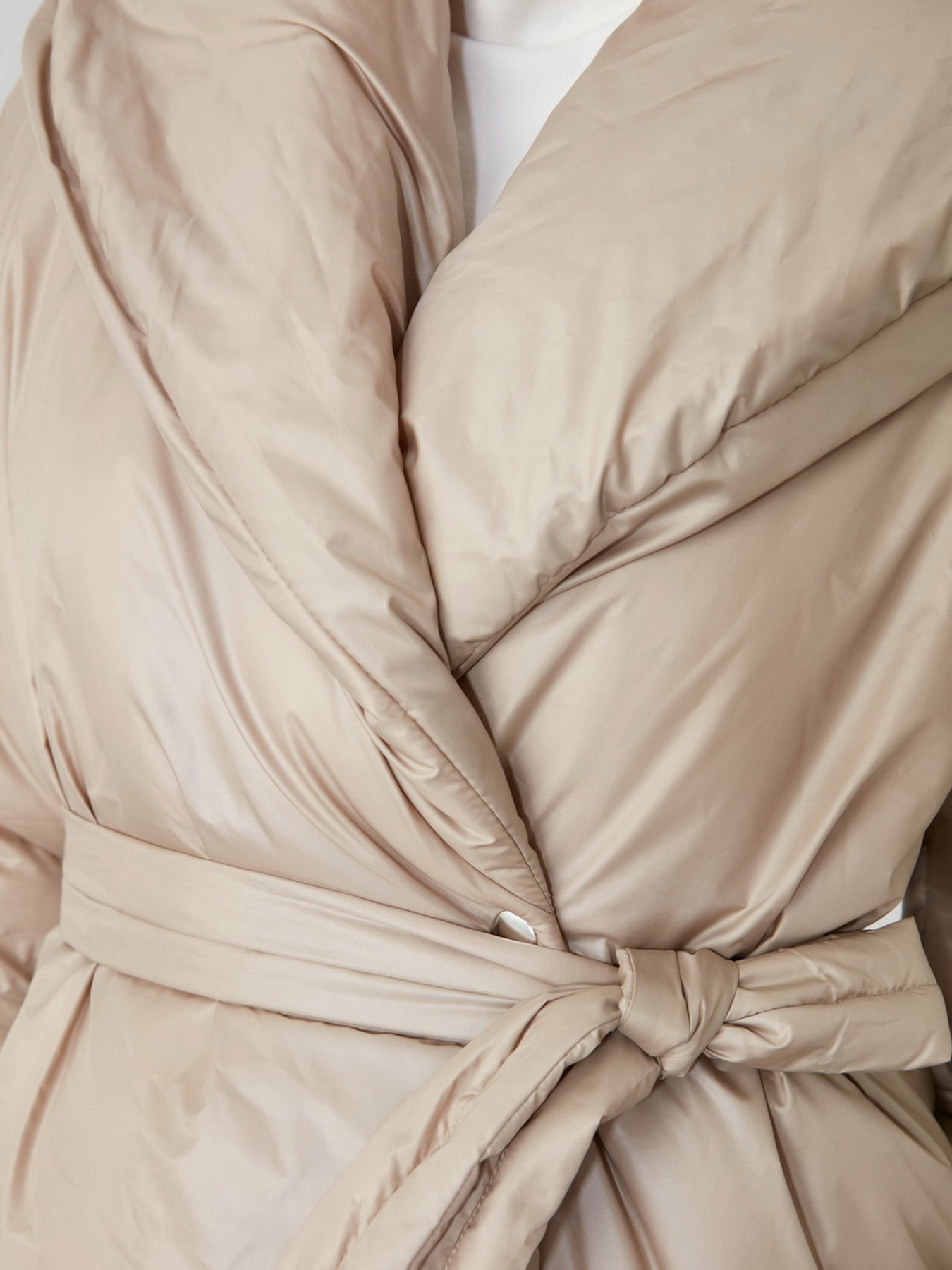 Пуховик Trendyol модель TWOAW21MO0051/Vizon Фото