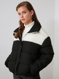 Пуховик Trendyol модель TWOAW21MO0052/Siyah Фото