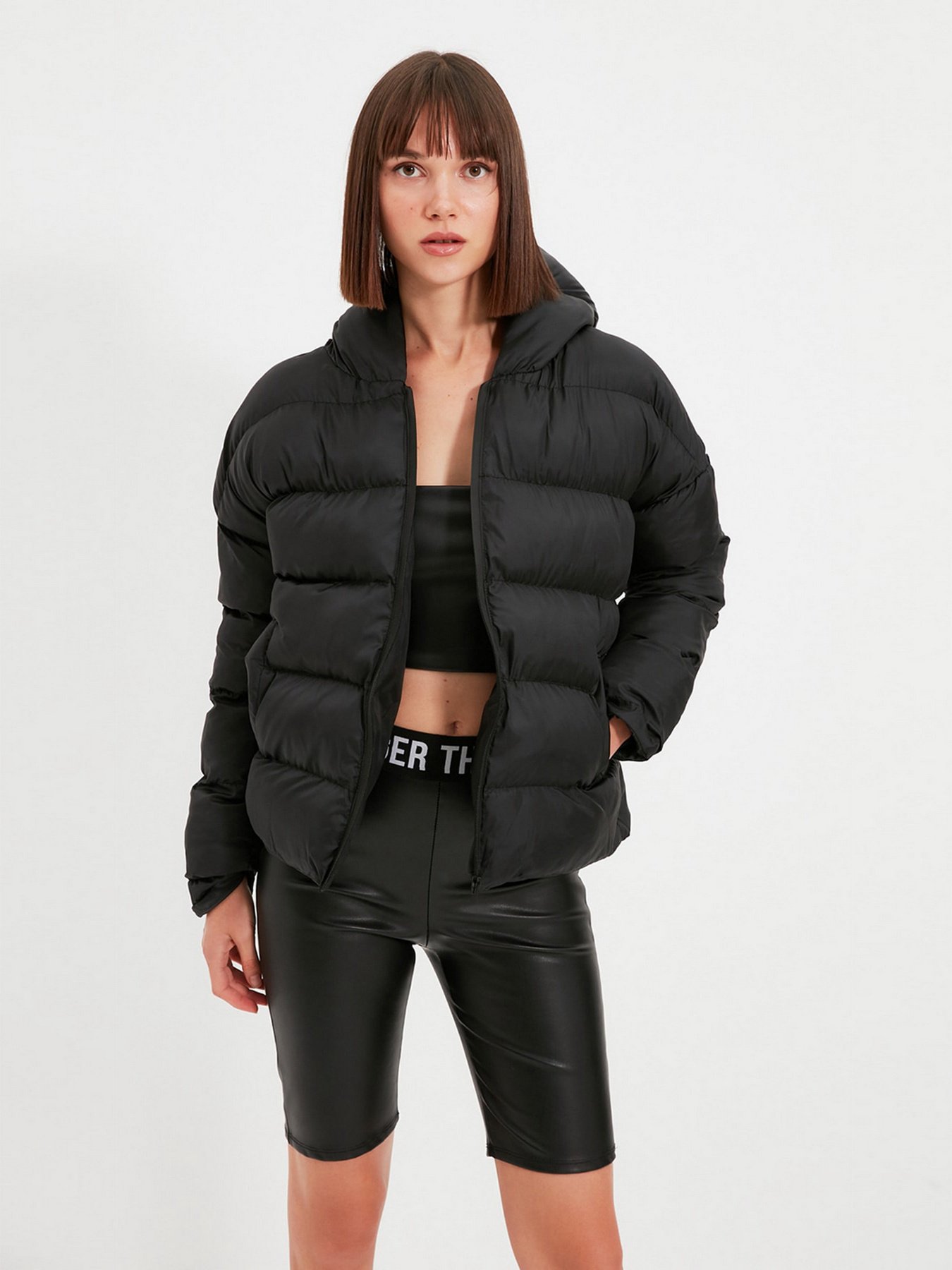 Пуховик Trendyol модель TWOAW22MO0029/Siyah Пуховик Trendyol модель TWOAW22MO0029/Siyah Фото