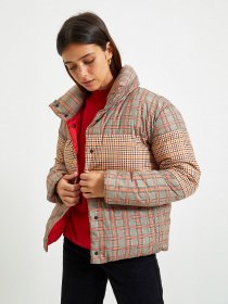 Пуховик Trendyol модель TWOAW22MO0012/Cok Renkli Фото