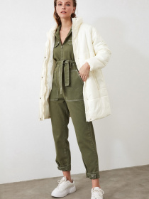 Пуховик Trendyol модель TWOAW21MO0054/Ekru Фото