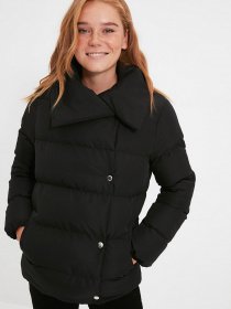 Пуховик Trendyol модель TWOAW22MO0402/Siyah Фото