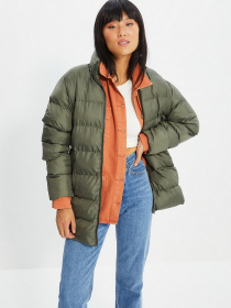 Пуховик Trendyol модель TWOAW22MO0275/Haki Пуховик Trendyol модель TWOAW22MO0275/Haki Фото