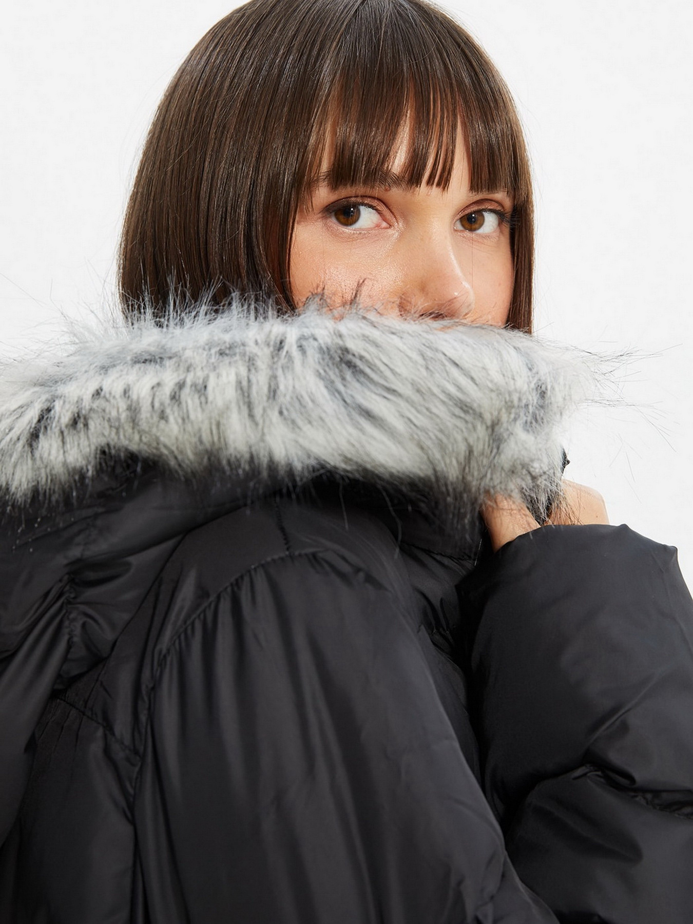 Пуховик Trendyol модель TWOAW22MO0275/Siyah Фото