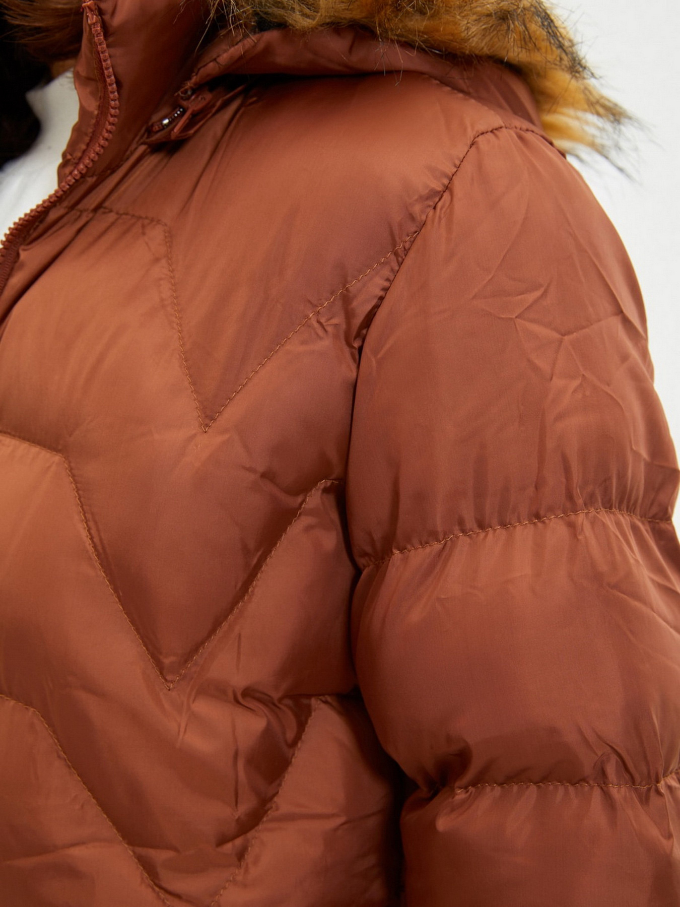 Пуховик Trendyol модель TWOAW22MO0582/Kahverengi Фото