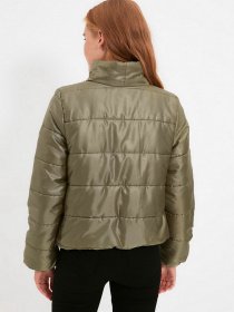 Демісезонна куртка Trendyol модель TWOAW20MO0088/Haki Фото