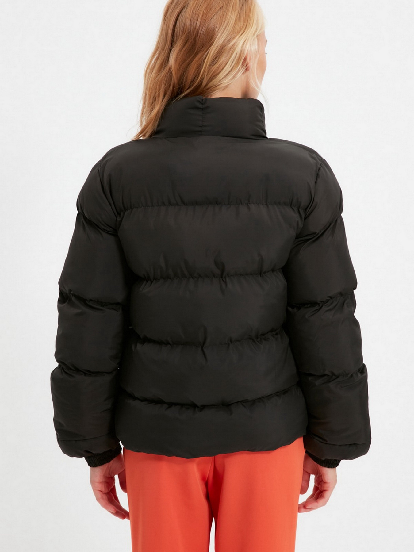 Зимова куртка Trendyol модель TWOAW21MO0075/Siyah Фото