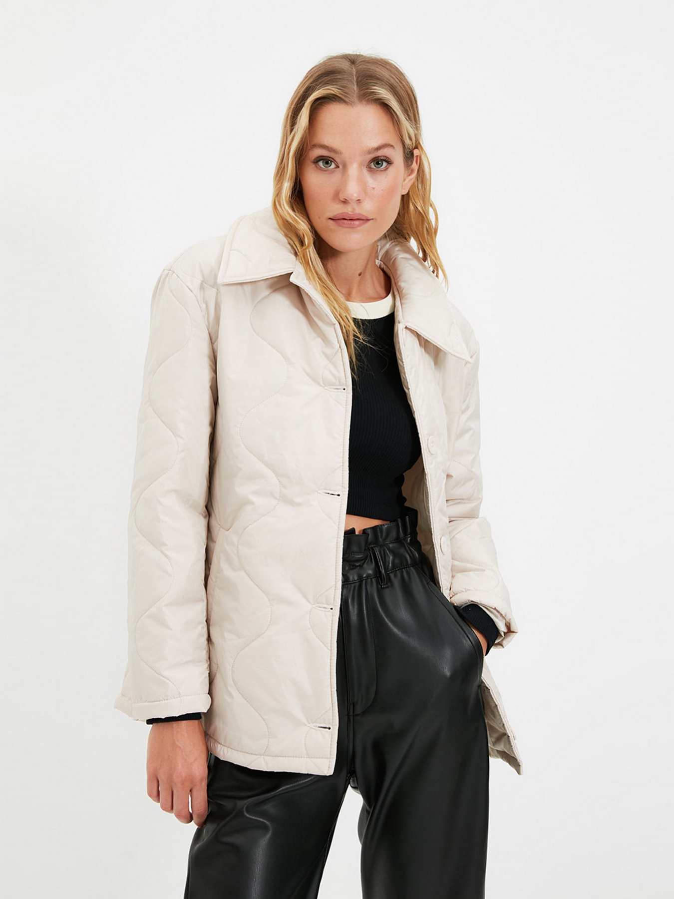 Демісезонна куртка Trendyol модель TWOSS21MO0064/Tas Фото