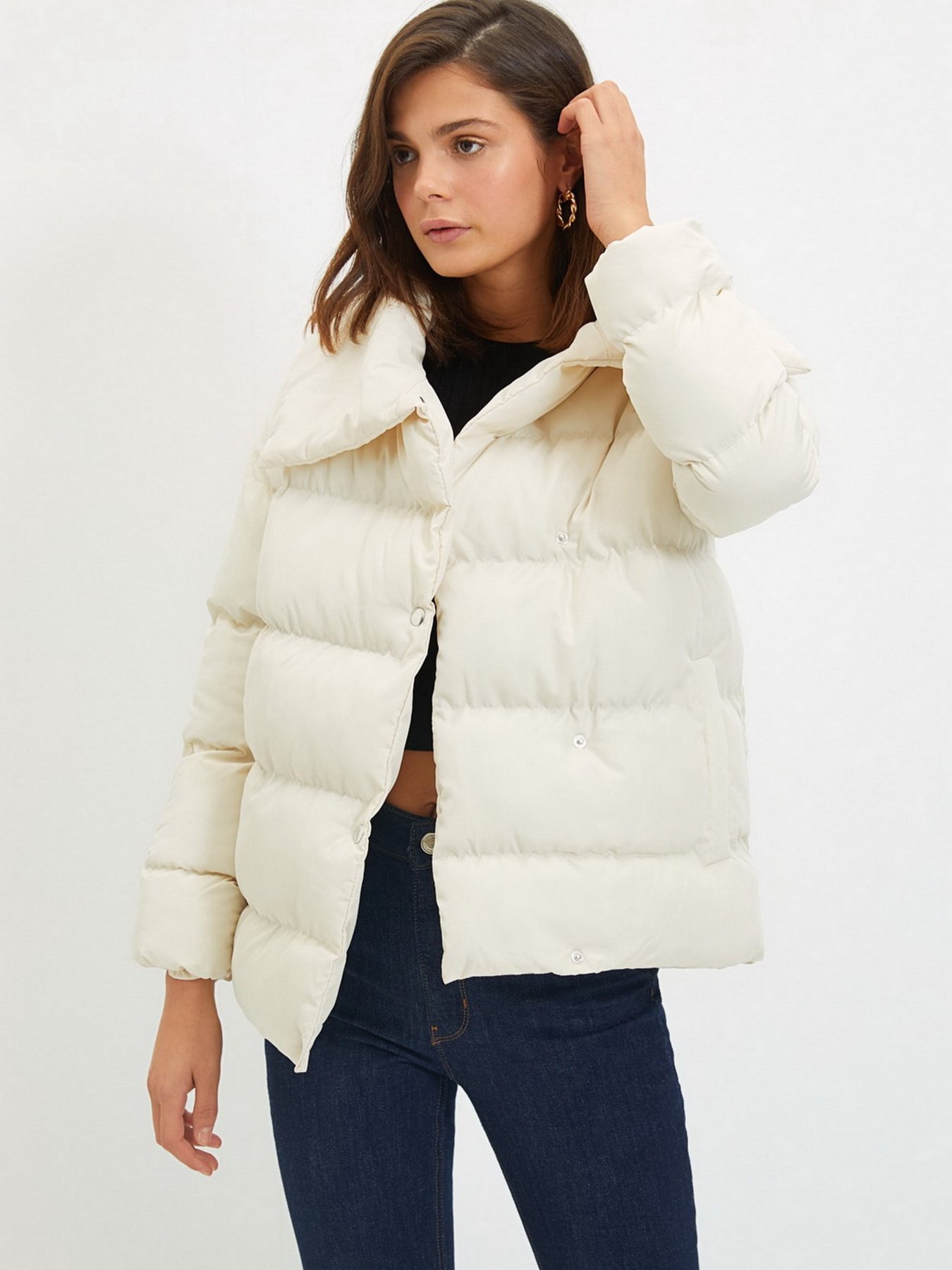 Зимняя куртка Trendyol модель TWOAW22MO0402/Ekru Фото