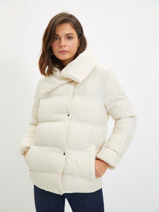 Зимняя куртка Trendyol модель TWOAW22MO0402/Ekru Фото