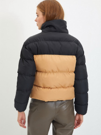 Демісезонна куртка Trendyol модель TWOAW22MO0052/Cok Renkli Фото