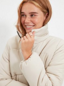 Зимова куртка Trendyol модель TWOSS20MO0015/Vizon Фото