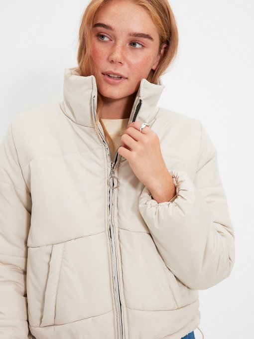 Зимняя куртка Trendyol модель TWOSS20MO0015/Vizon Фото