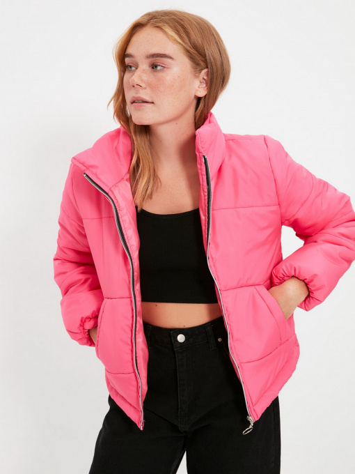 Зимова куртка Trendyol модель TWOSS20MO0015/Fusya Фото