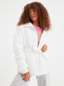 Демісезонна куртка Trendyol модель TWOAW22MO0067/Ekru Фото