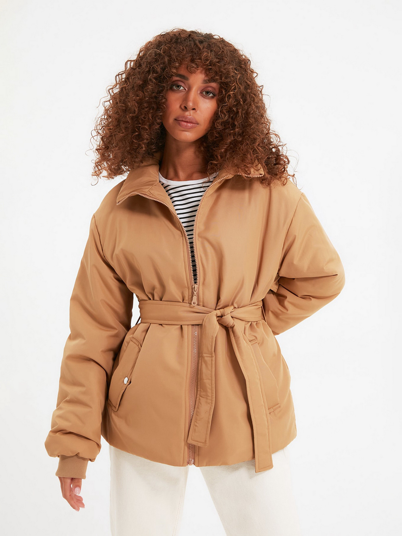 Демісезонна куртка Trendyol модель TWOAW22MO0067/Camel Фото