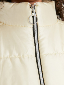 Демісезонна куртка Trendyol модель TWOAW20MO0088/Bej Фото