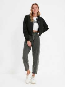 Джинси мом Trendyol Mom модель TWOAW22JE0793/Antrasit Фото