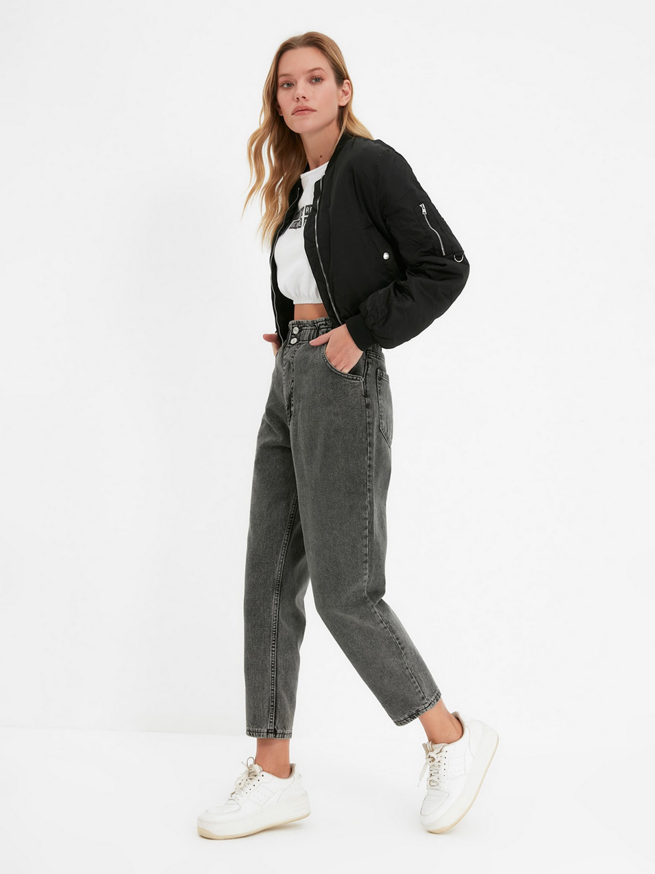 Джинси мом Trendyol Mom модель TWOAW22JE0793/Antrasit Фото