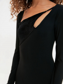 Платье миди Trendyol модель TPRAW22EL1058/Siyah Фото