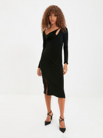 Сукня міді Trendyol модель TPRAW22EL1058/Siyah Фото