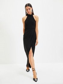 Платье макси Trendyol модель TPRSS21AE0039/Siyah Фото