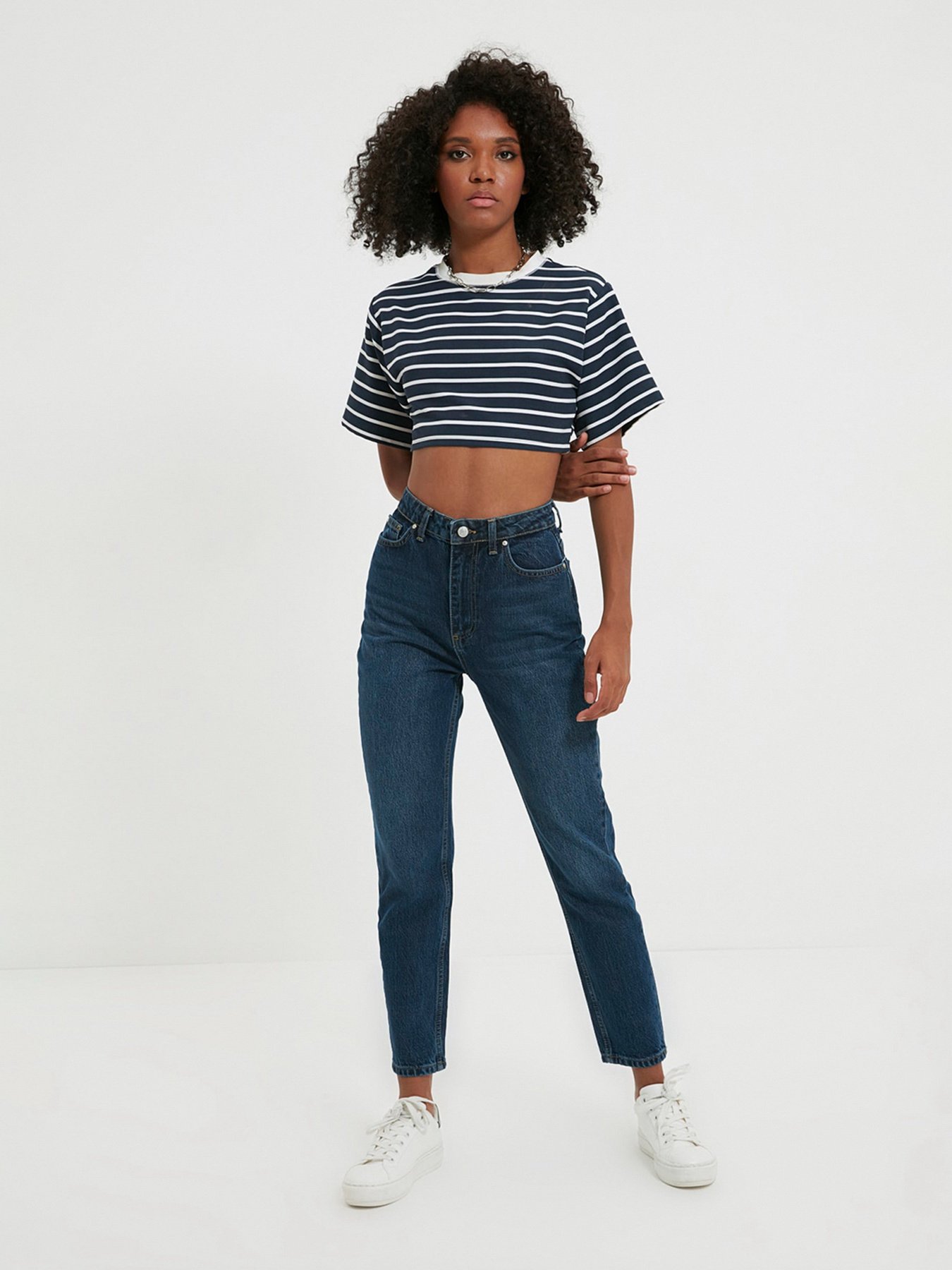 Джинси мом Trendyol Mom модель TWOAW22JE1277/Koyu Mavi Фото