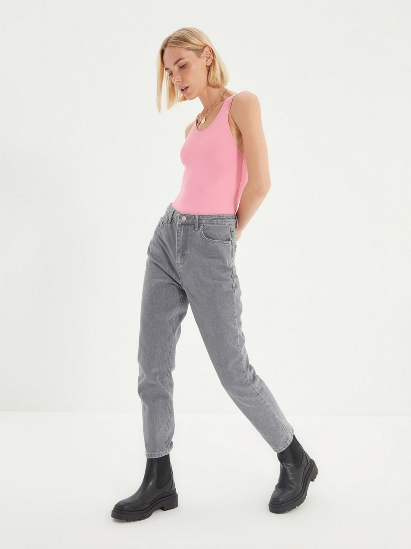 Прямі джинси Trendyol Mom модель TWOAW22JE0364/Gri Фото