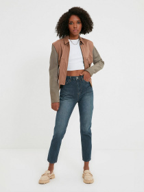 Джинси мом Trendyol Mom модель TWOAW22JE1292/Lacivert Фото