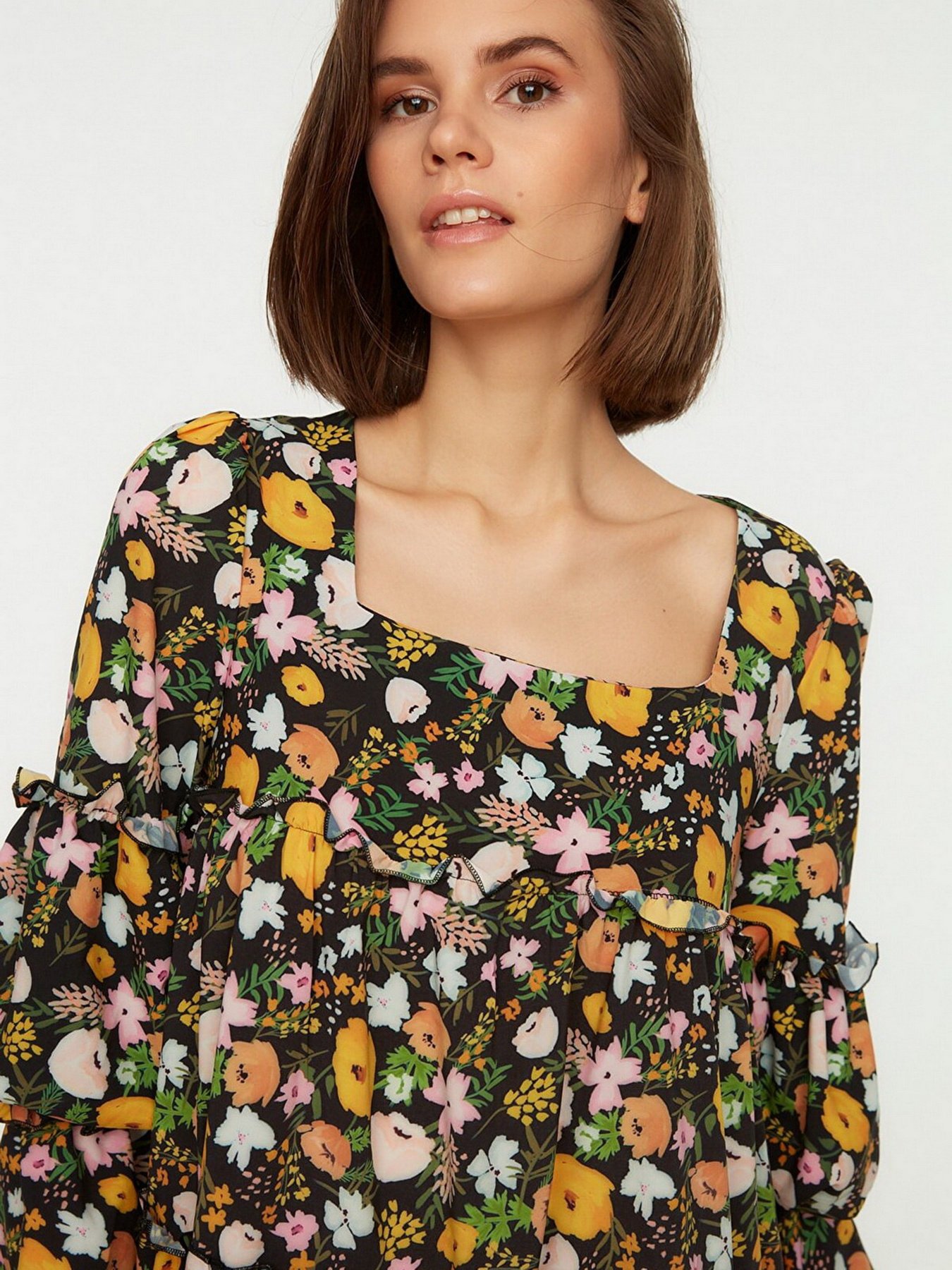 Сукня міні Trendyol модель TWOSS22EL0070/Cok Renkli Фото