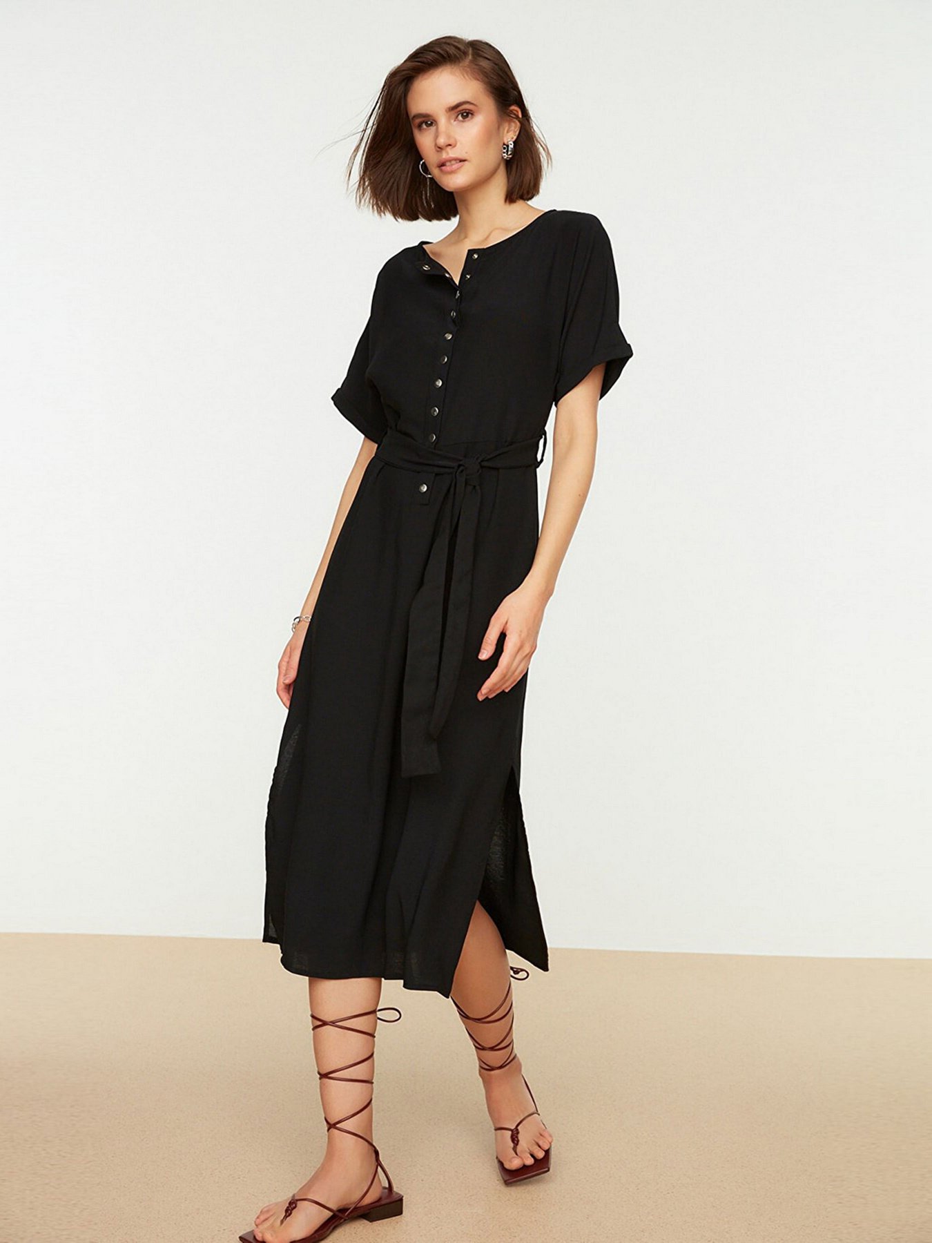 Сукня міді Trendyol модель TWOSS22EL0075/Siyah Фото