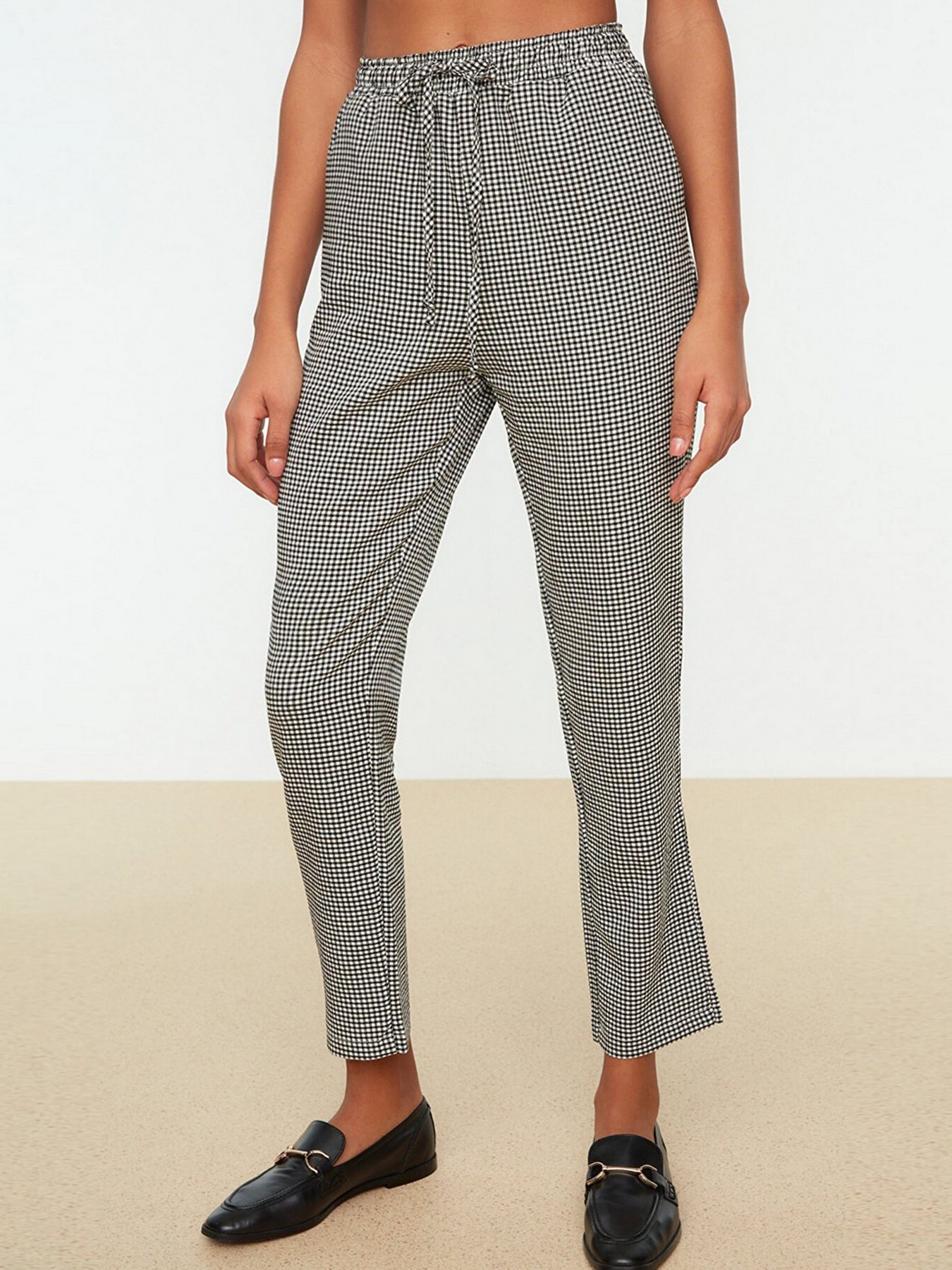 Штани повсякденні Trendyol модель TWOSS22PL0026/Siyah Фото