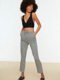 Штани повсякденні Trendyol модель TWOSS22PL0026/Siyah Фото