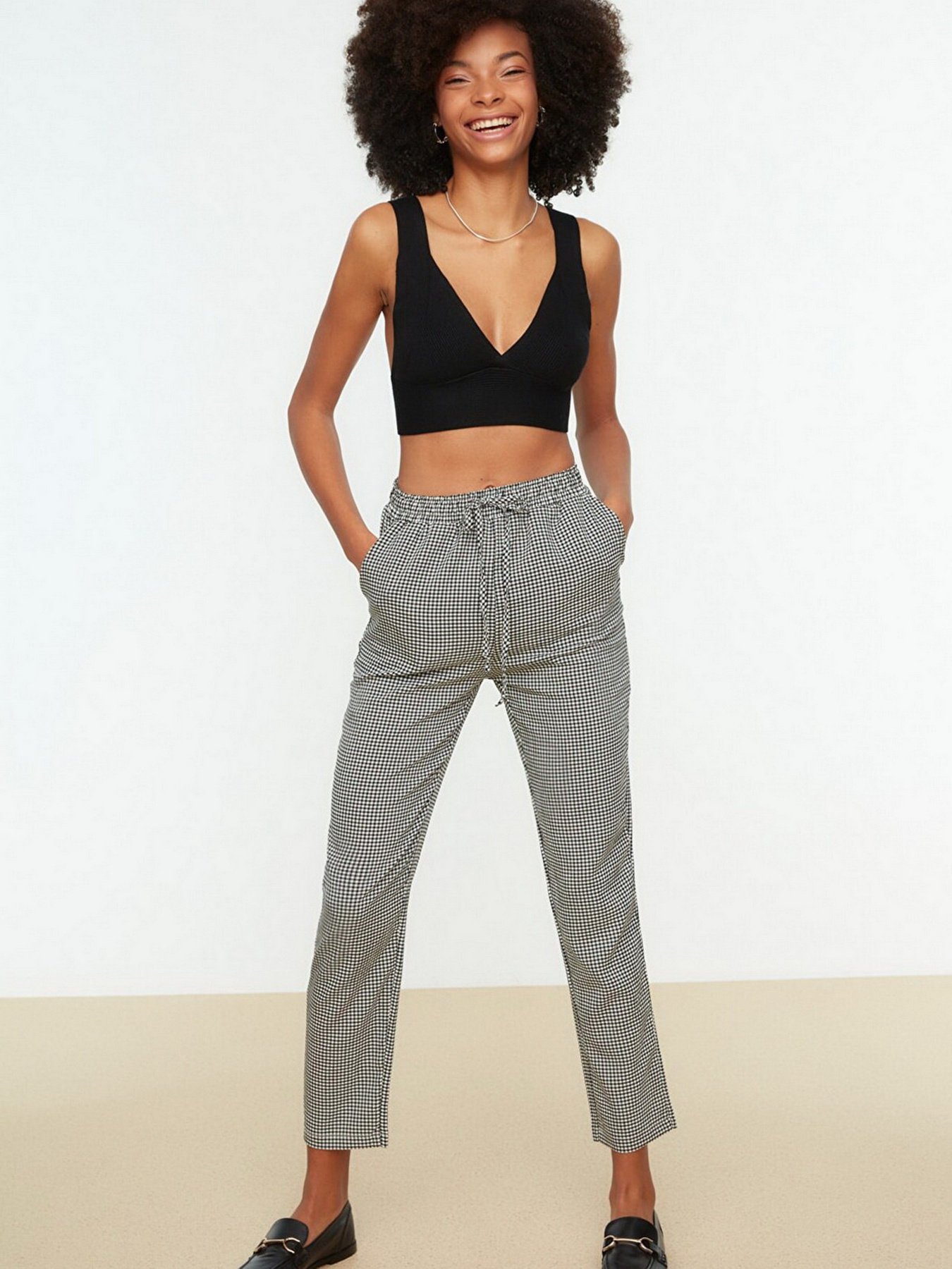 Повсякденні штани Trendyol модель TWOSS22PL0026/Siyah Фото