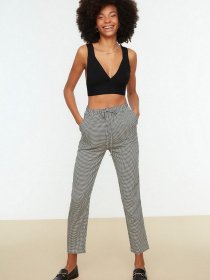 Повсякденні штани Trendyol модель TWOSS22PL0026/Siyah Фото