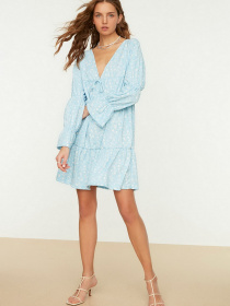 Платье мини Trendyol модель TWOSS22EL0832/Acik Mavi Фото