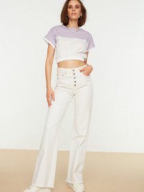 Футболка Trendyol модель TWOSS22TS0245/Beyaz Фото