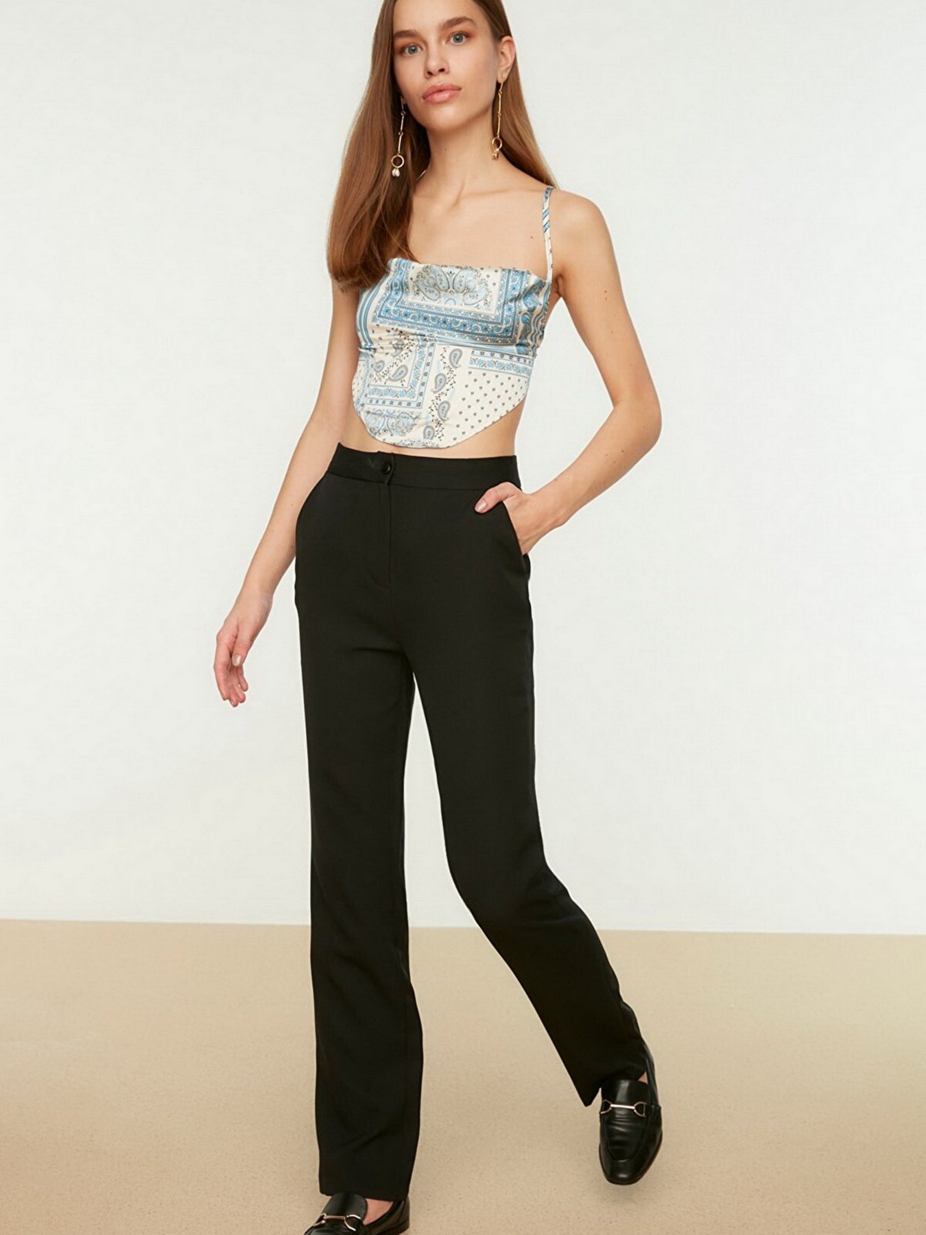 Брюки повседневные Trendyol модель TWOSS22PL0077/Siyah Фото