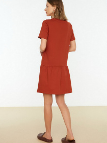 Платье-футболка Trendyol модель TWOSS22EL0825/Camel Фото