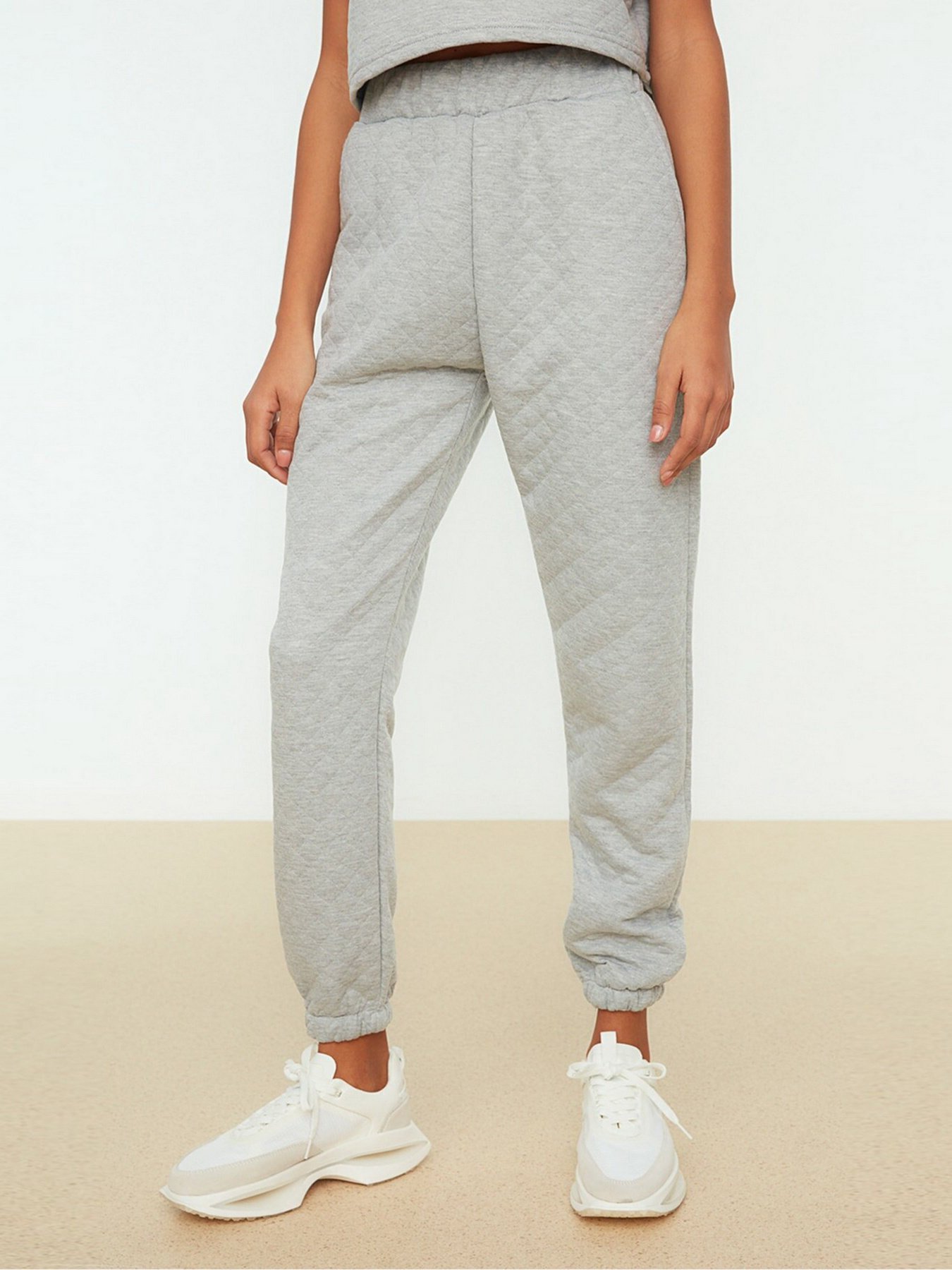 Штани спортивні Trendyol модель TWOSS22EA0035/Gri Фото