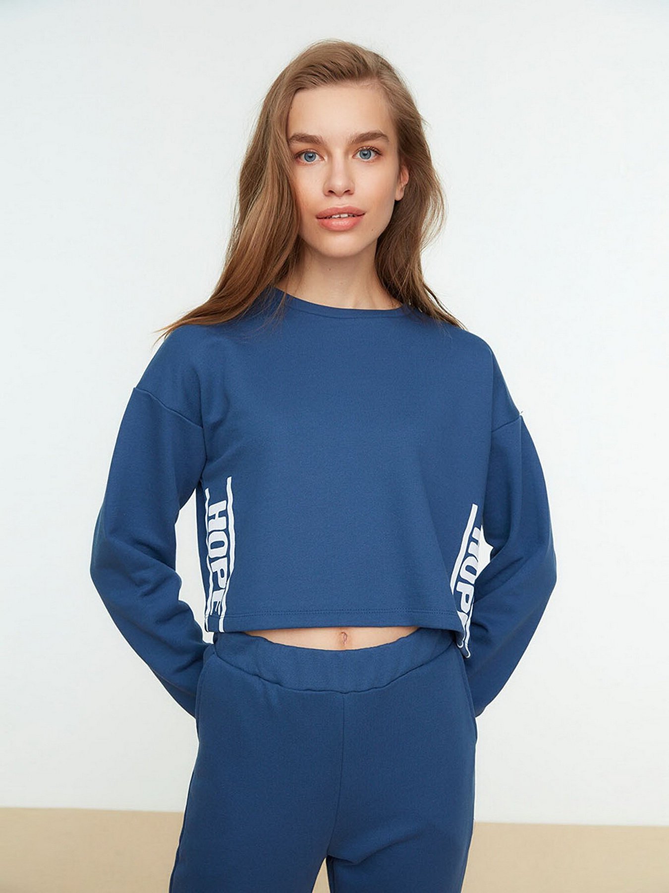 Світшот Trendyol модель TWOSS22SW0102/Indigo Фото