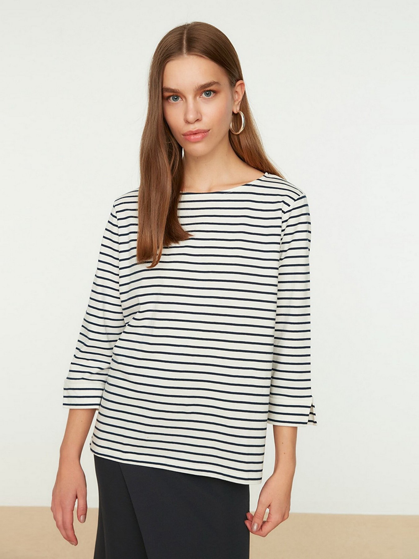 Лонгслів Trendyol модель TWOSS22BZ0691/Beyaz Фото