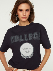 Футболка Trendyol модель TWOSS22TS0650/Lacivert Фото