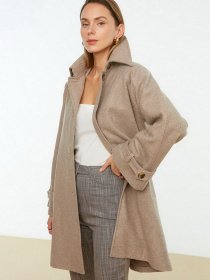 Пальто Trendyol модель TWOAW22KB0105/Vizon Фото