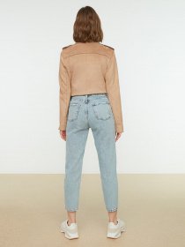 Зауженные джинсы Trendyol модель TCTSS22JE0048/Mavi Фото