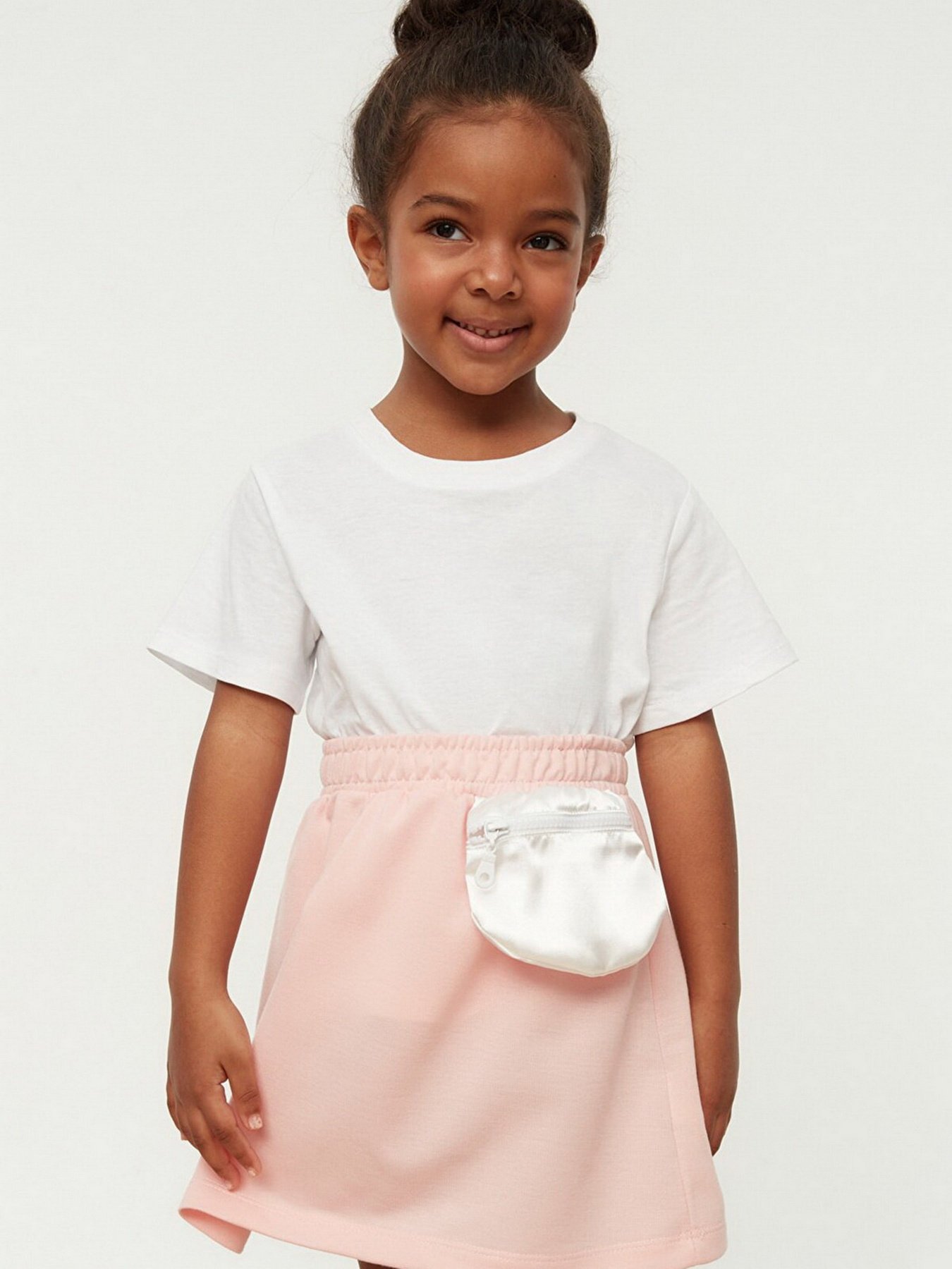 Юбка мини Trendyol модель TKDSS22ET0148/Pembe Фото