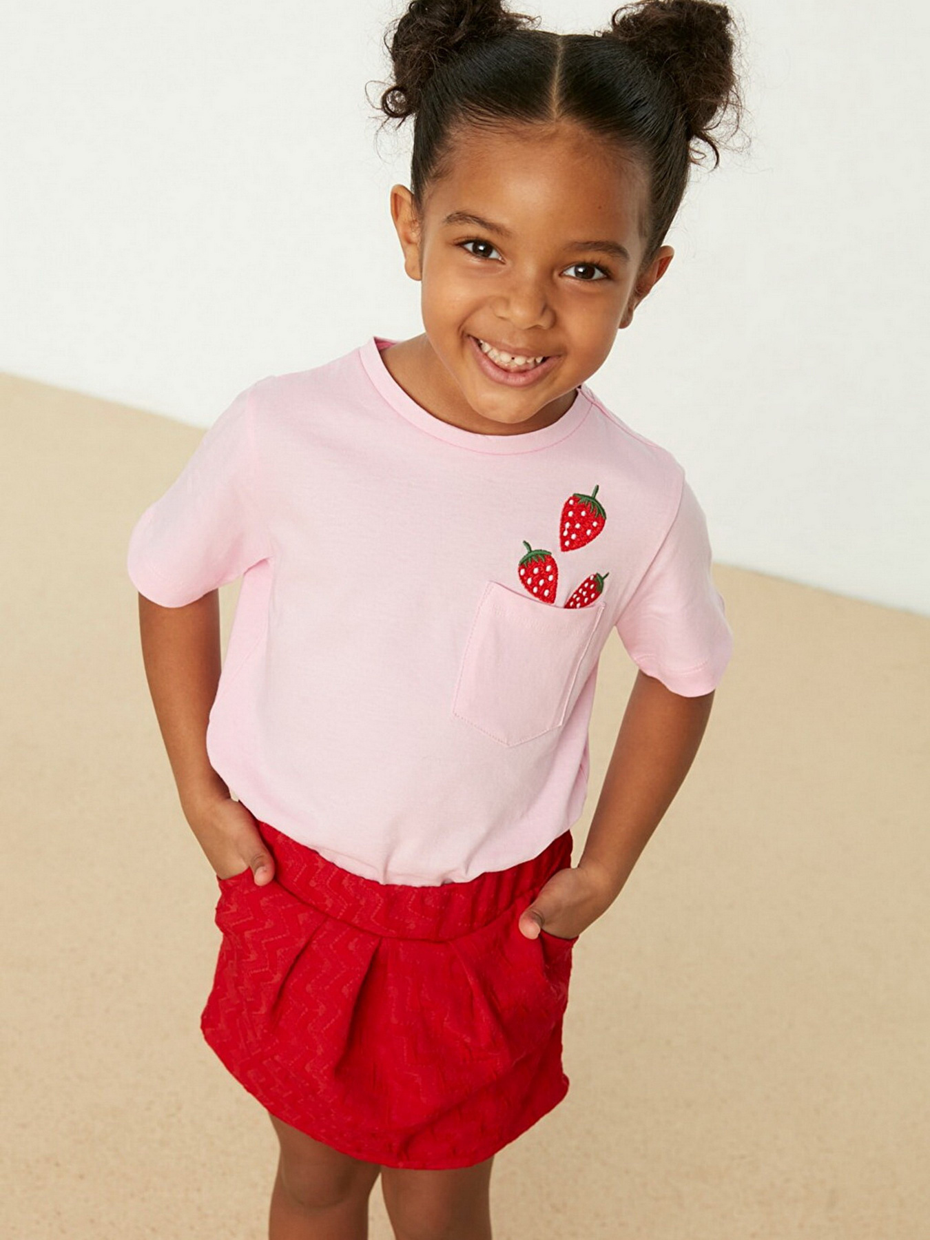 Футболка Trendyol модель TKDSS22TS0433/Pembe Фото