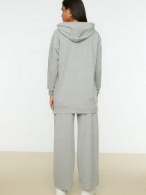Спортивный костюм Trendyol модель TCTSS22EN0013/Gri Фото