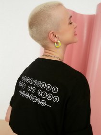 Футболка Trendyol модель TWOSS22TS0852/Siyah Фото